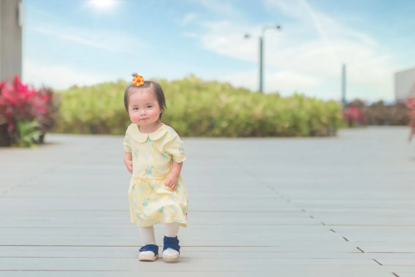 THIS FILM STUDIO Outdoor Family Photo 9 - Natural Light Family Portrait